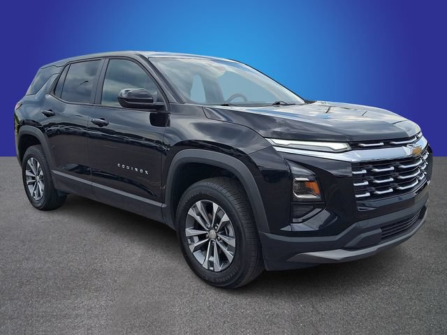 Used 2026 Chevrolet Equinox LT FWD image 3