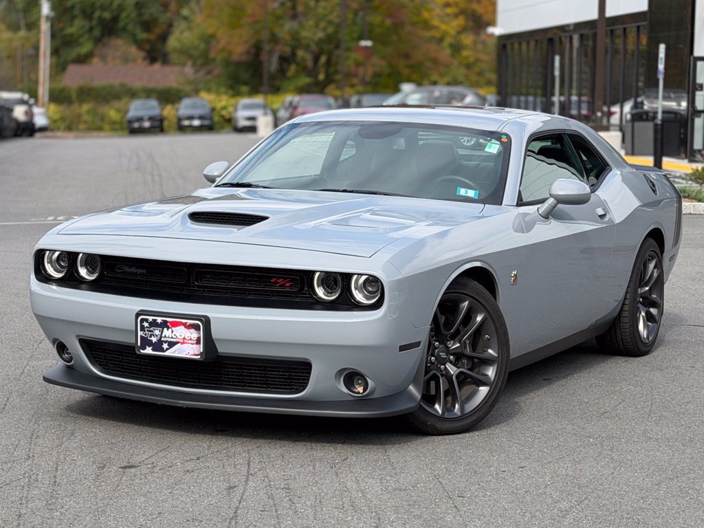 Used 2021 Dodge Challenger R/T Scat Pack w/ Plus Package RWD image 1