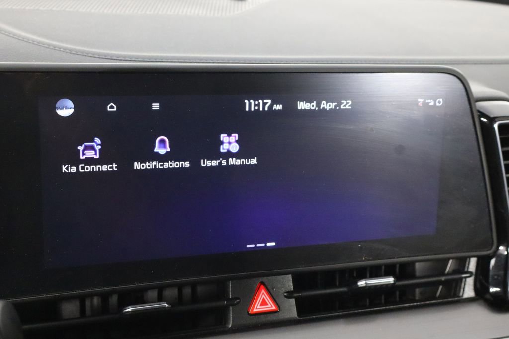 Used 2025 Kia Sportage EX image 33