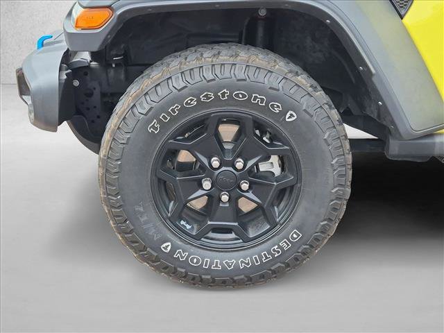 Used 2023 Jeep Wrangler Unlimited w/ Cold Weather Group AWD/4WD image 15
