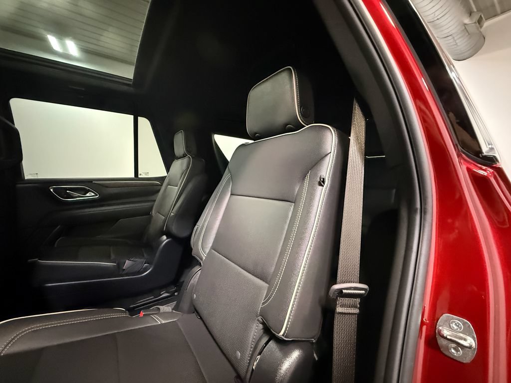 Used 2024 Chevrolet Tahoe Premier w/ Premium Package AWD/4WD image 48