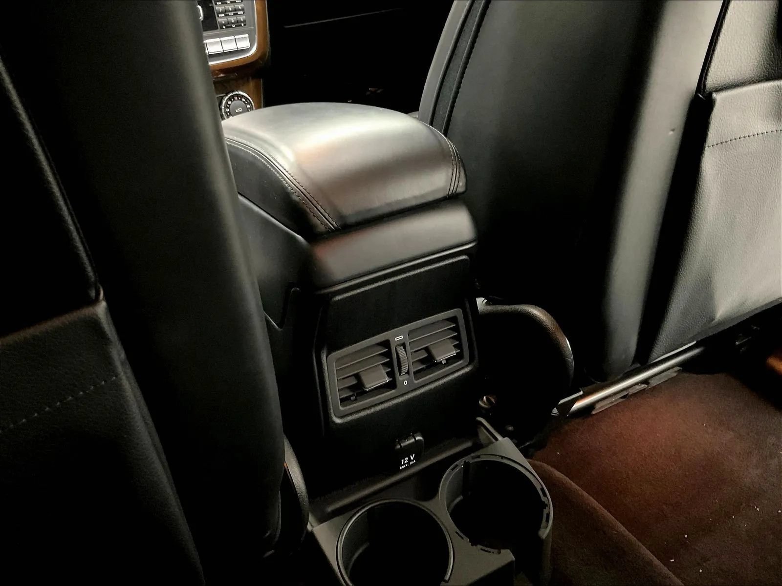 Used 2014 Mercedes-Benz G 63 AMG 4MATIC image 18