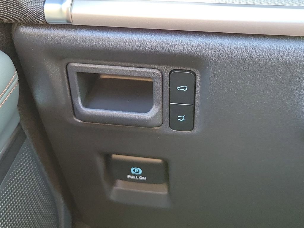 New 2025 Ford Expedition Active image 26