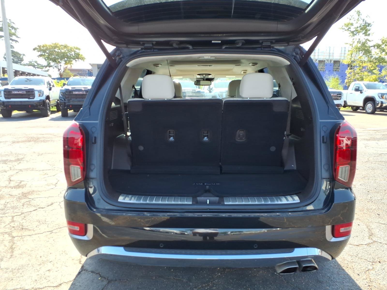 Used 2020 Hyundai Palisade Limited FWD image 5