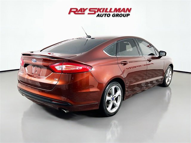 Used 2020 Ford Fusion SE image 7