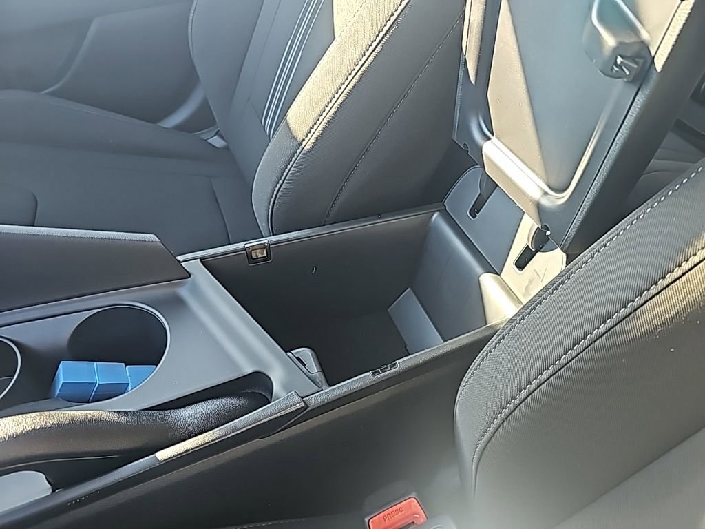 New 2026 Hyundai Elantra Sport image 23