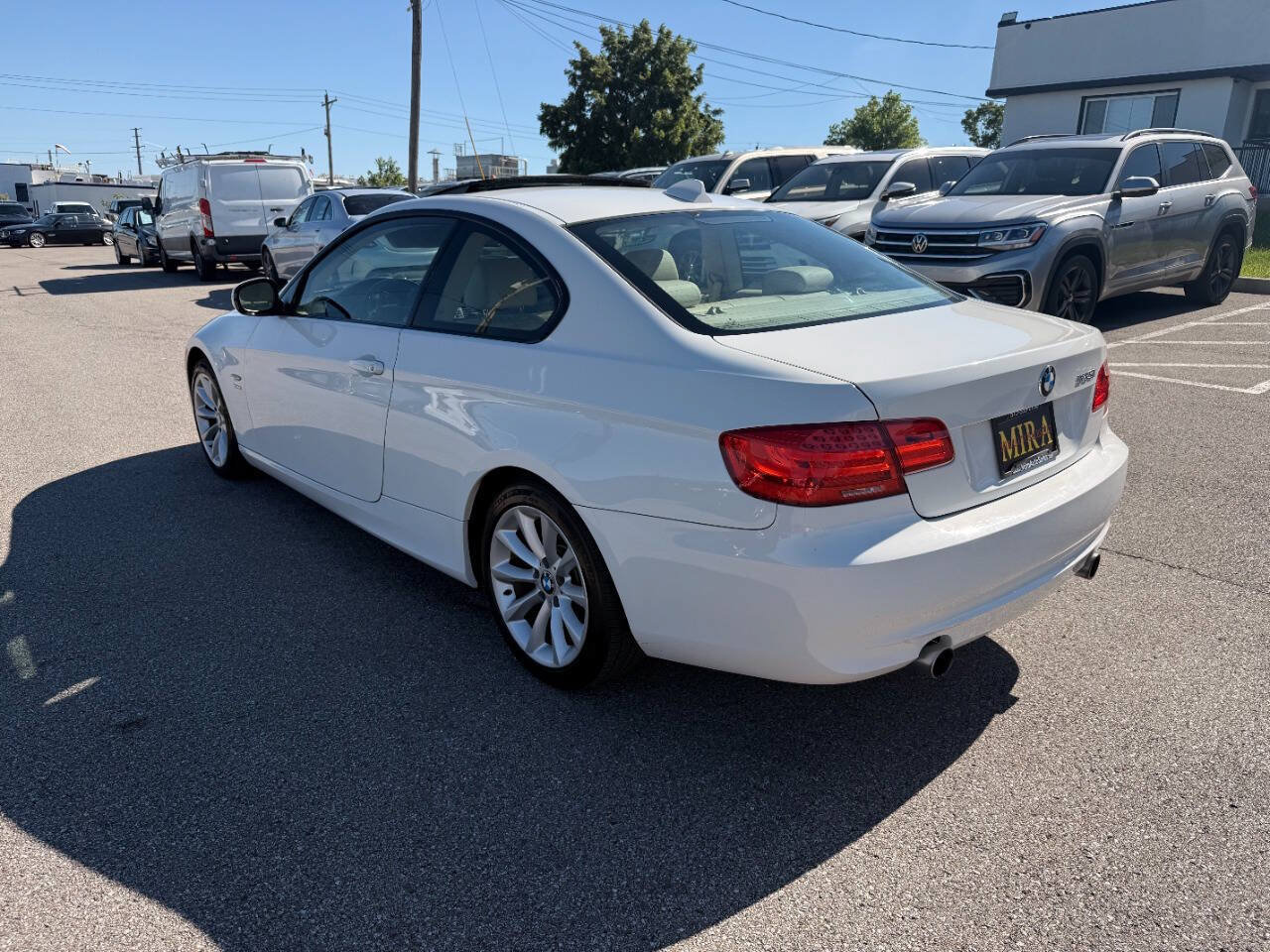 Used 2011 BMW 335i xDrive Coupe w/ Premium Pkg AWD/4WD image 8