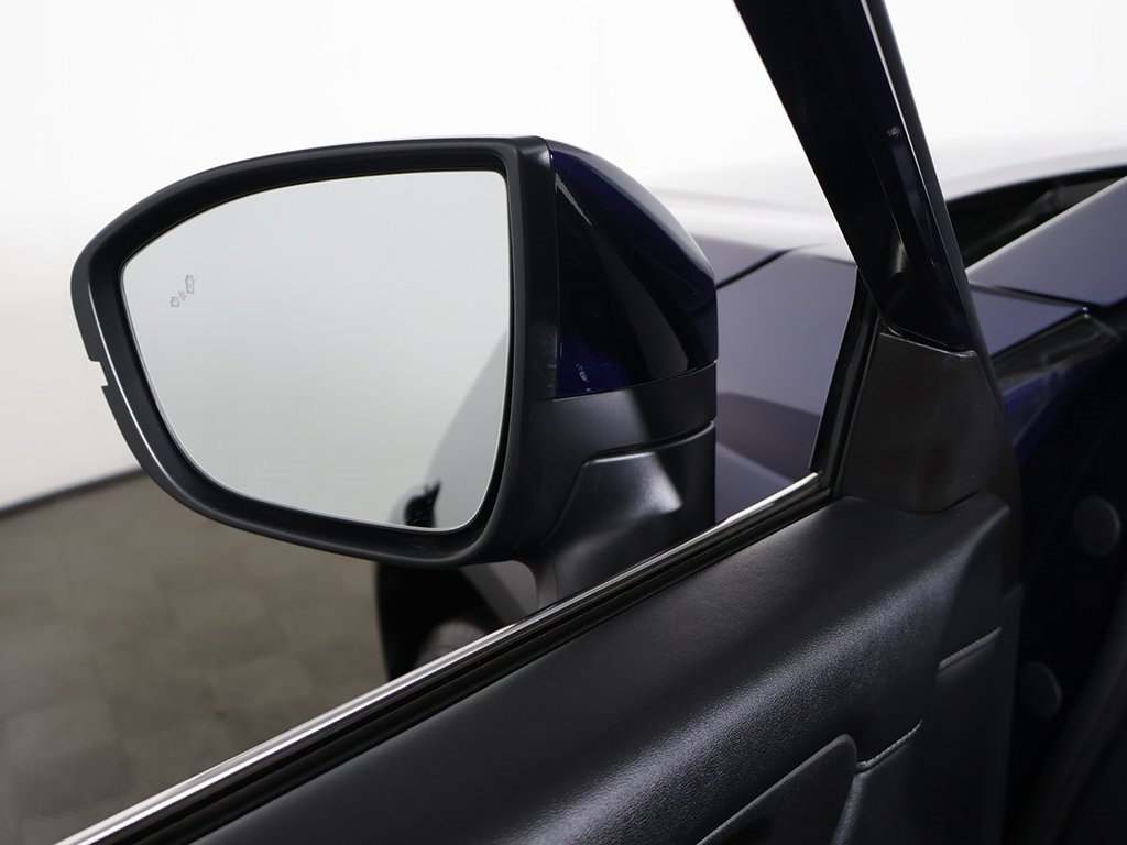 Used 2024 Nissan Pathfinder SV image 34