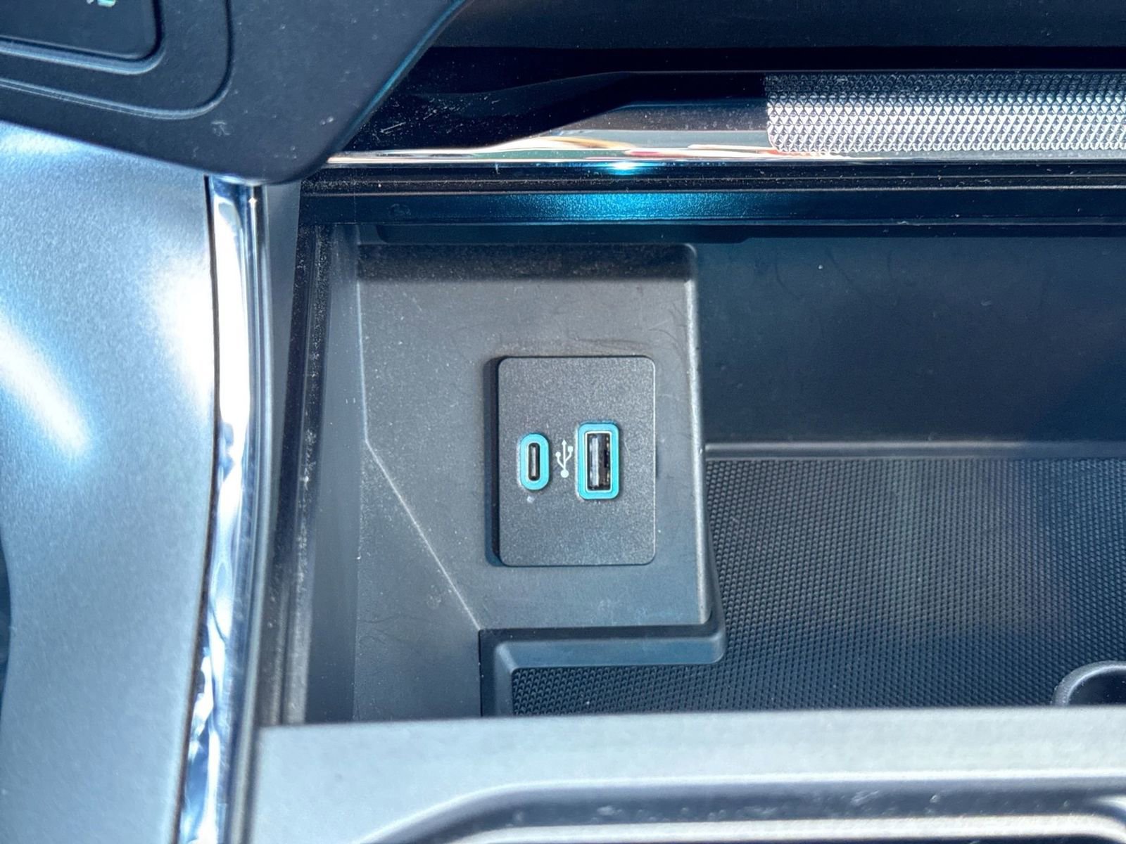 Used 2021 Ford F150 Lariat image 33