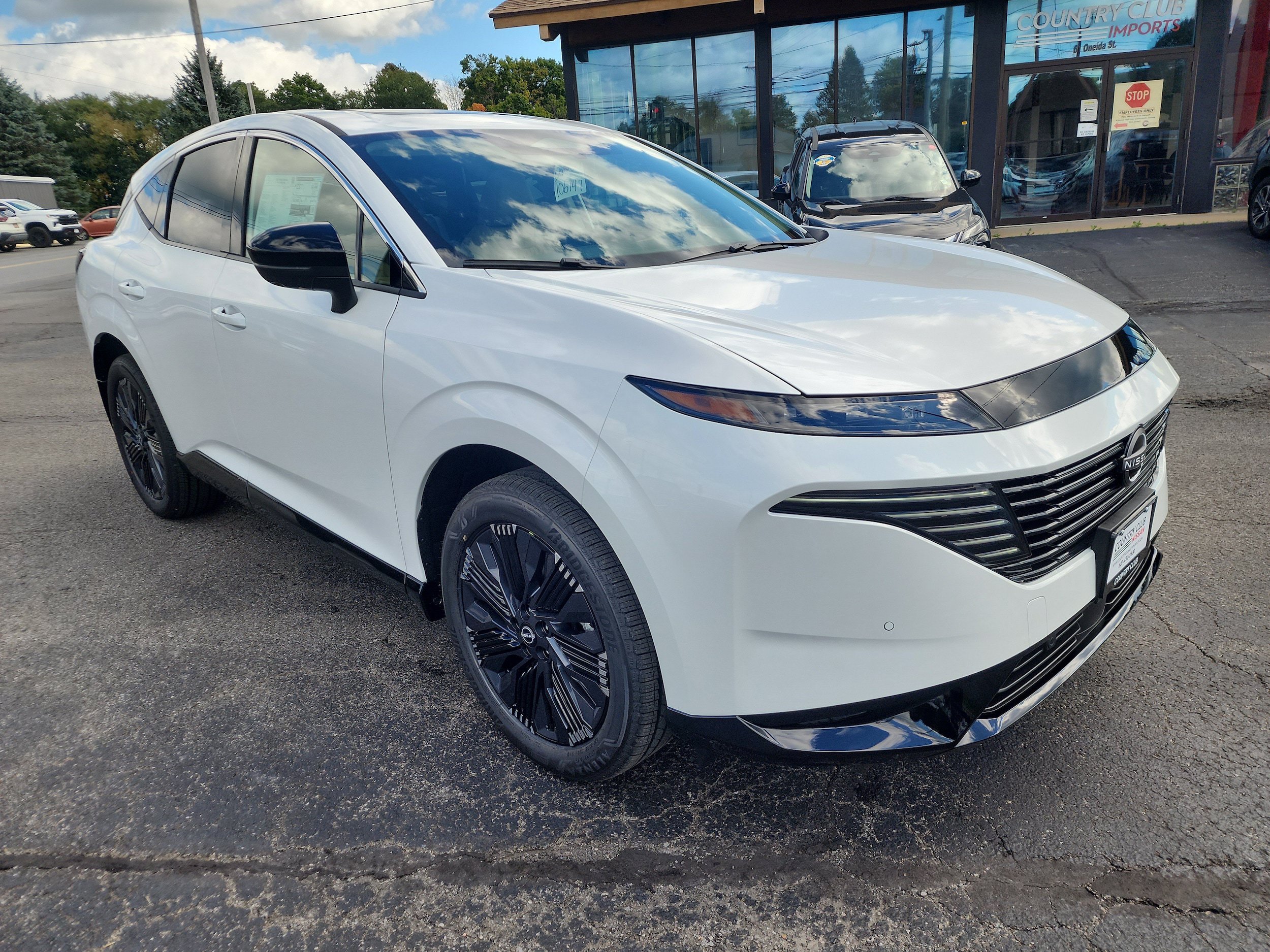 New 2027 Nissan Murano Platinum AWD/4WD image 2
