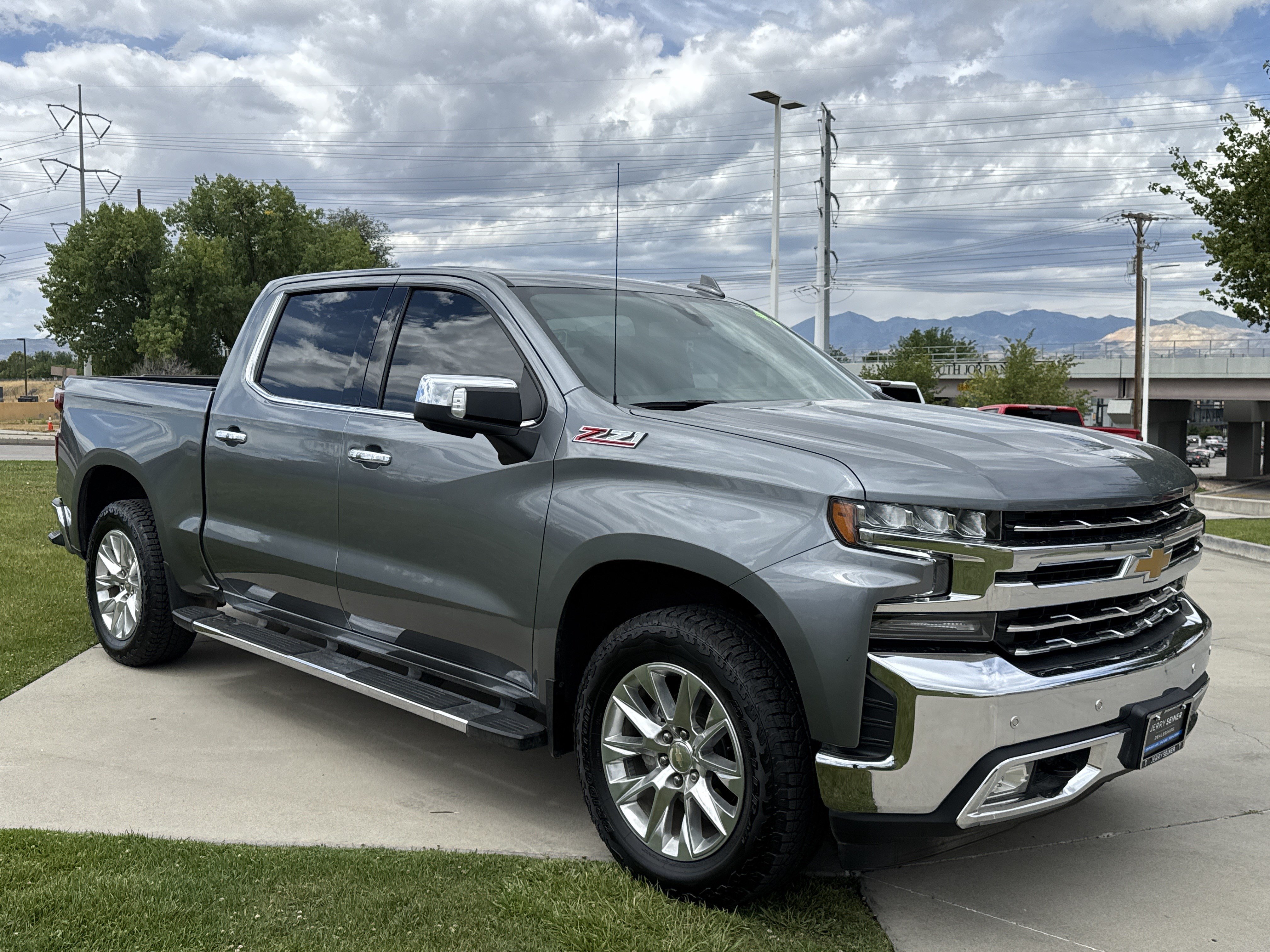 Used 2021 Chevrolet Silverado 1500 LTZ w/ Safety Package II AWD/4WD image 7