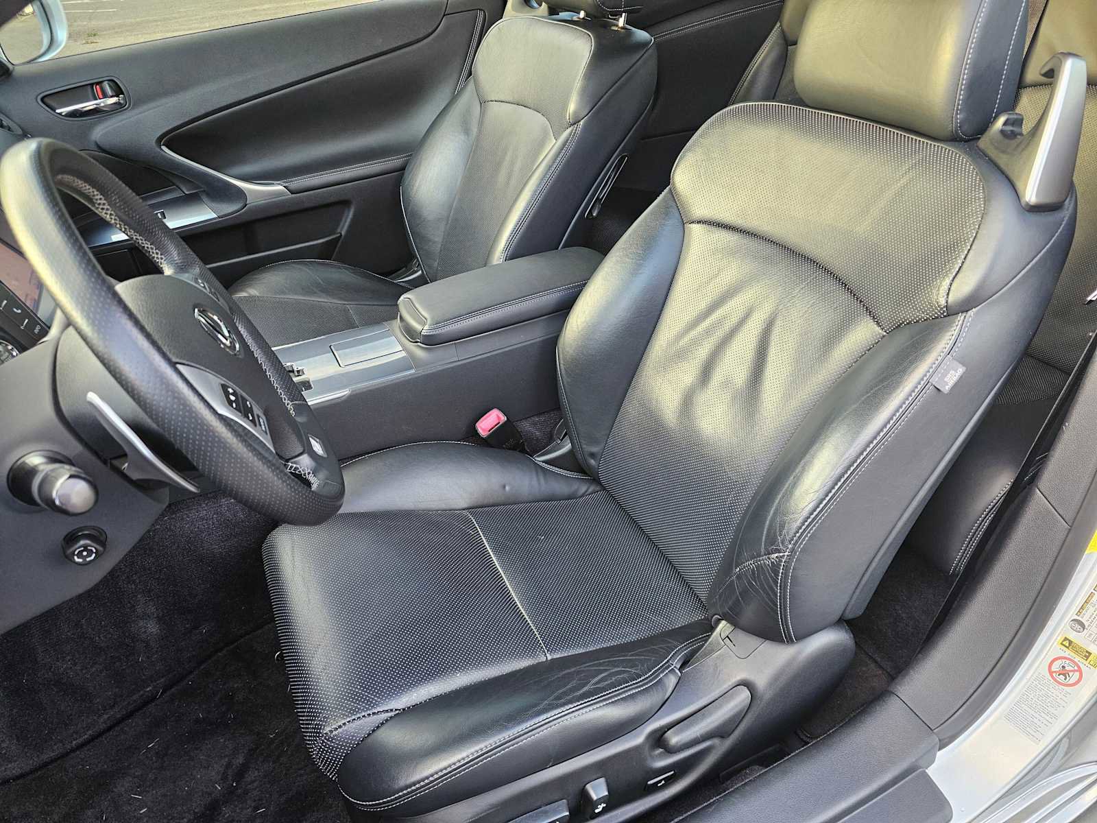 Used 2013 Lexus IS 250C image 20