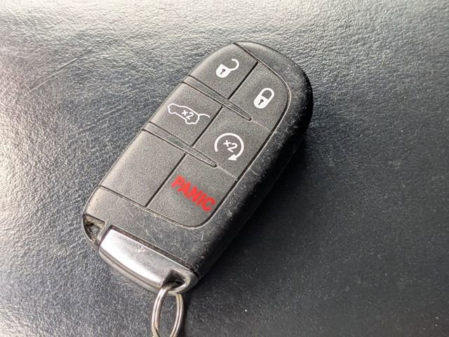 Used 2024 Dodge Durango GT image 33