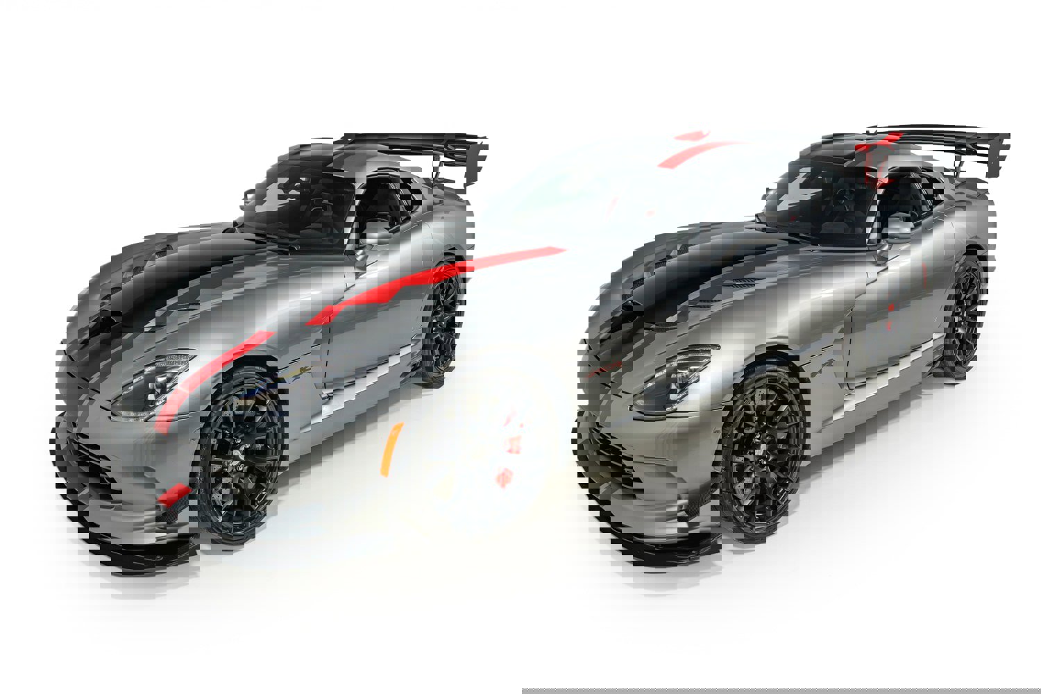 Used 2016 Dodge Viper ACR image 2