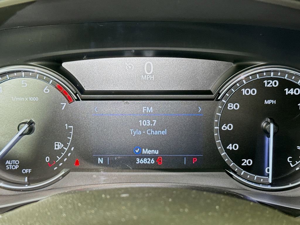 Used 2022 Cadillac XT4 Sport w/ Comfort Package FWD image 10