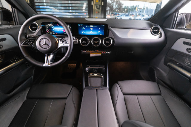 New 2026 Mercedes-Benz GLA 250 4MATIC image 12