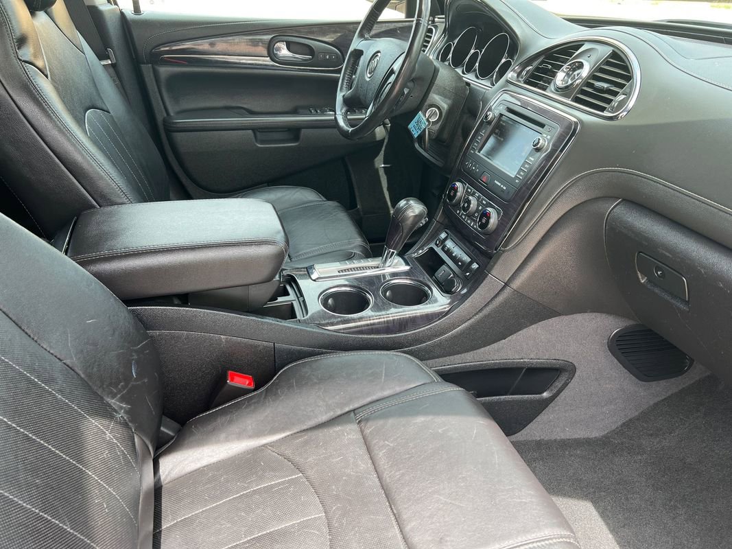 Used 2017 Buick Enclave Leather image 15
