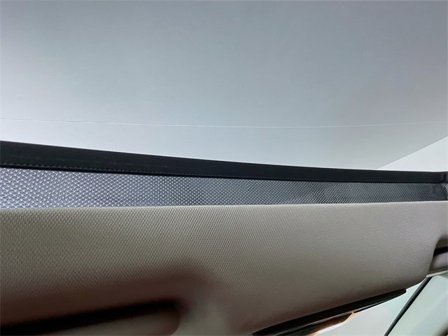 Used 2025 Nissan Rogue SL w/ Tech Package image 23