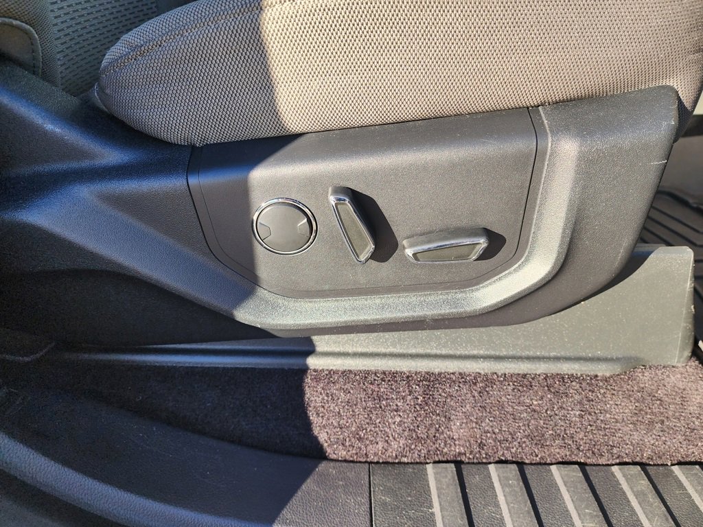 Used 2016 Ford F150 XLT w/ Equipment Group 302A Luxury image 54