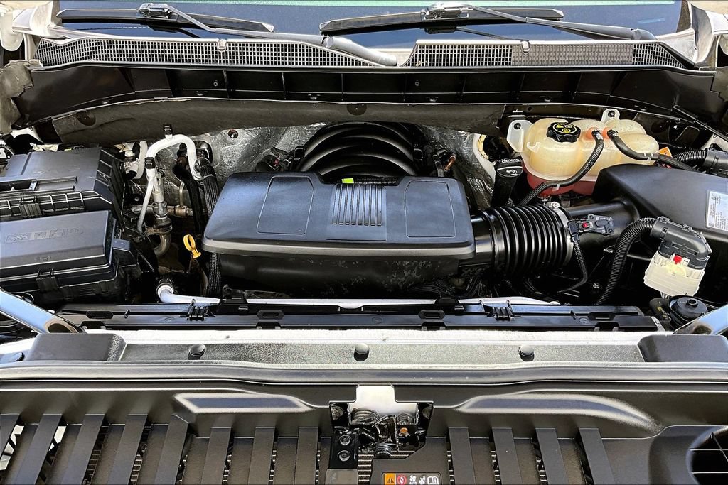 Used 2020 Chevrolet Silverado 1500 LT Trail Boss AWD/4WD image 11
