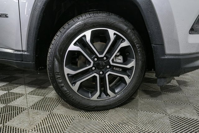 Used 2022 Jeep Compass Limited w/ Sun and Sound Group image 15