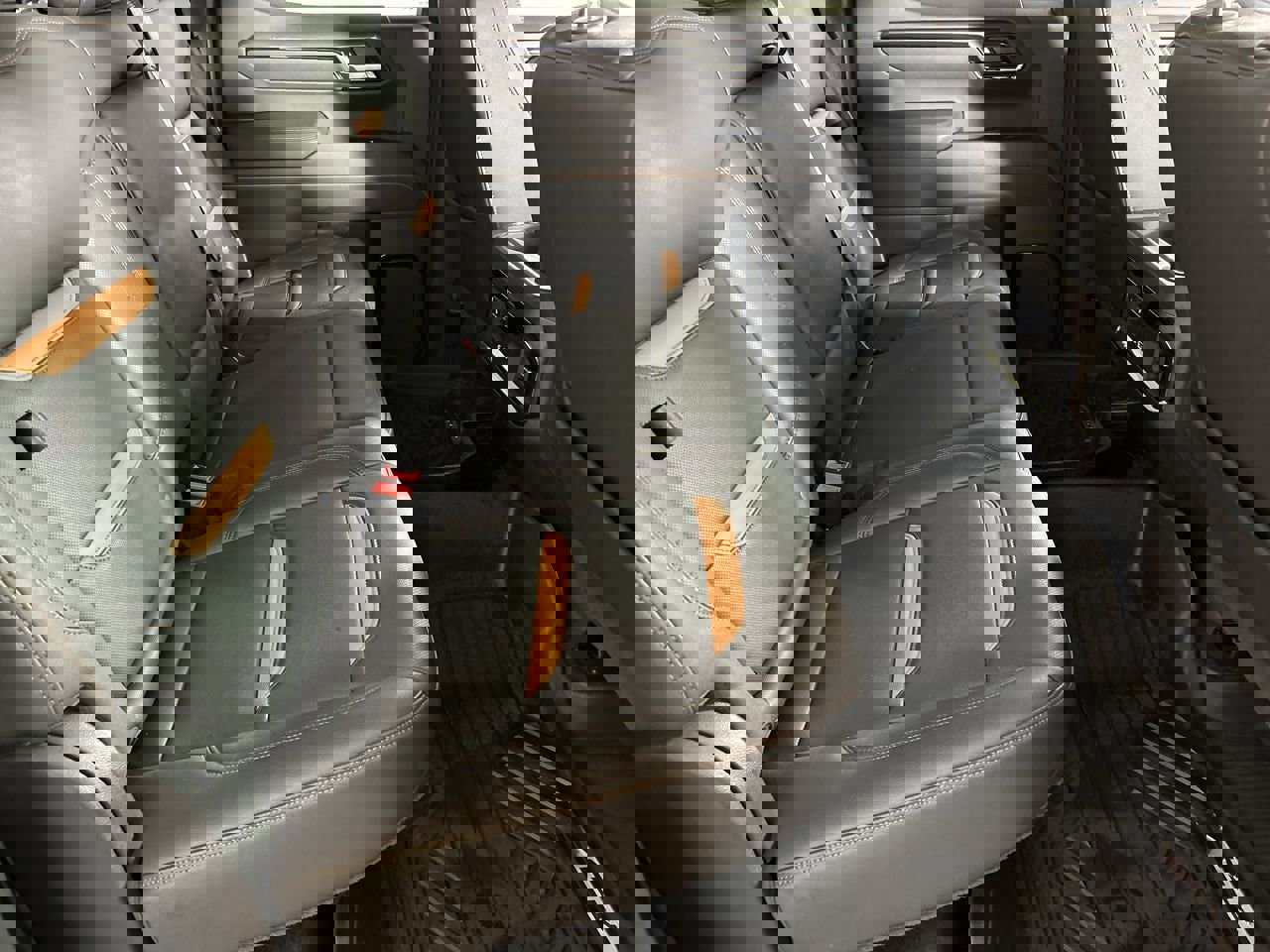 Used 2025 GMC Sierra 1500 AT4 w/ AT4 Premium Package image 25