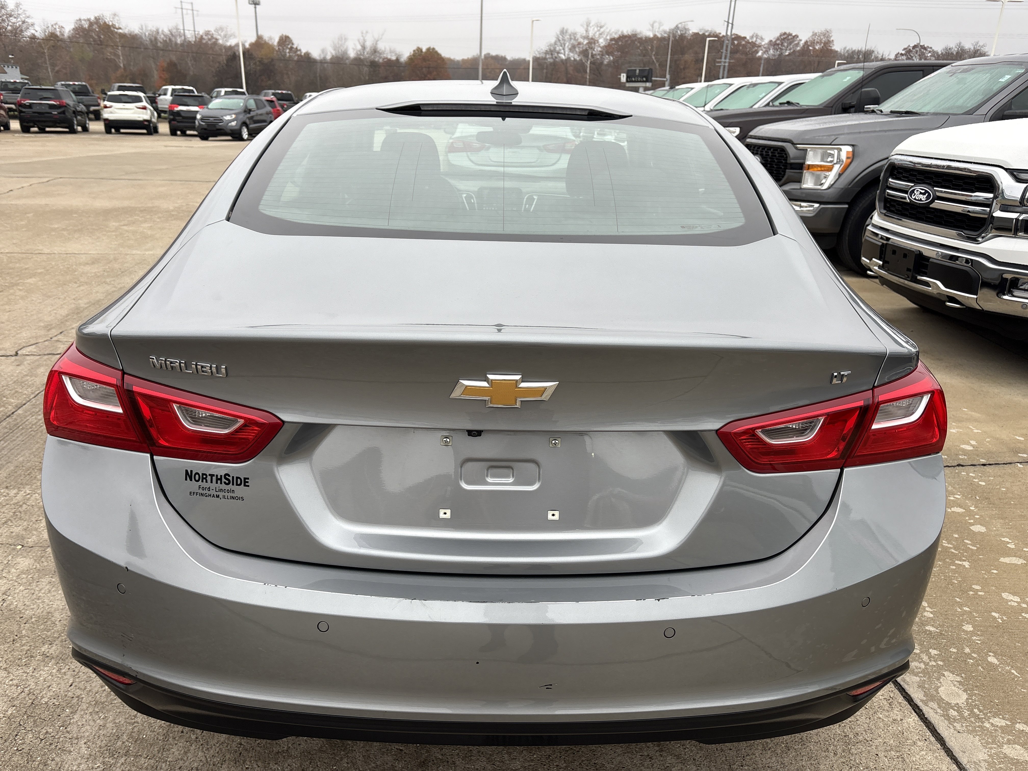 Used 2024 Chevrolet Malibu LT image 4