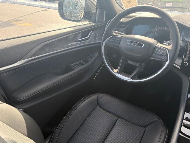 New 2026 Jeep Grand Cherokee Limited AWD/4WD image 34
