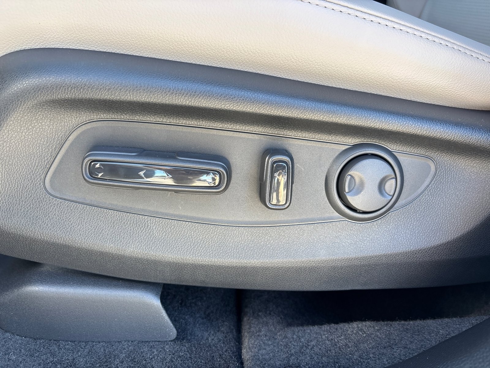 New 2026 Honda CR-V EX-L image 23