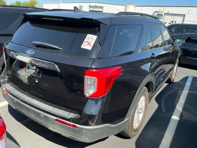 Used 2024 Ford Explorer XLT w/ Equipment Group 202A RWD image 5