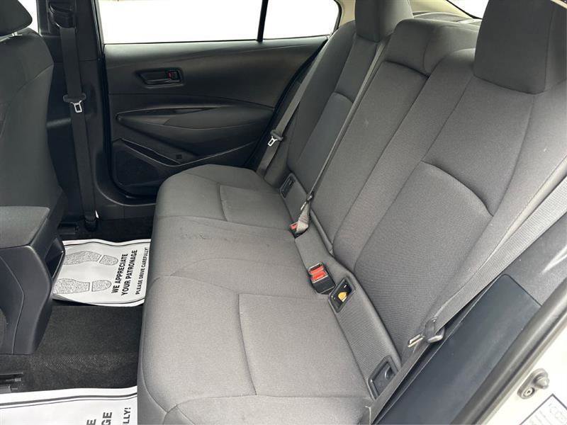 Used 2022 Toyota Corolla LE image 25