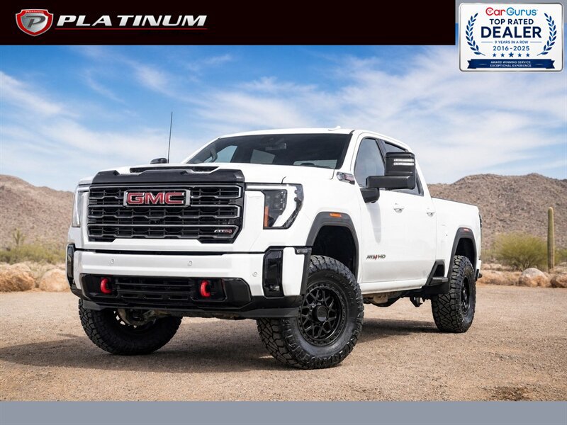 Used 2025 GMC Sierra 2500 AT4 AWD/4WD image 1