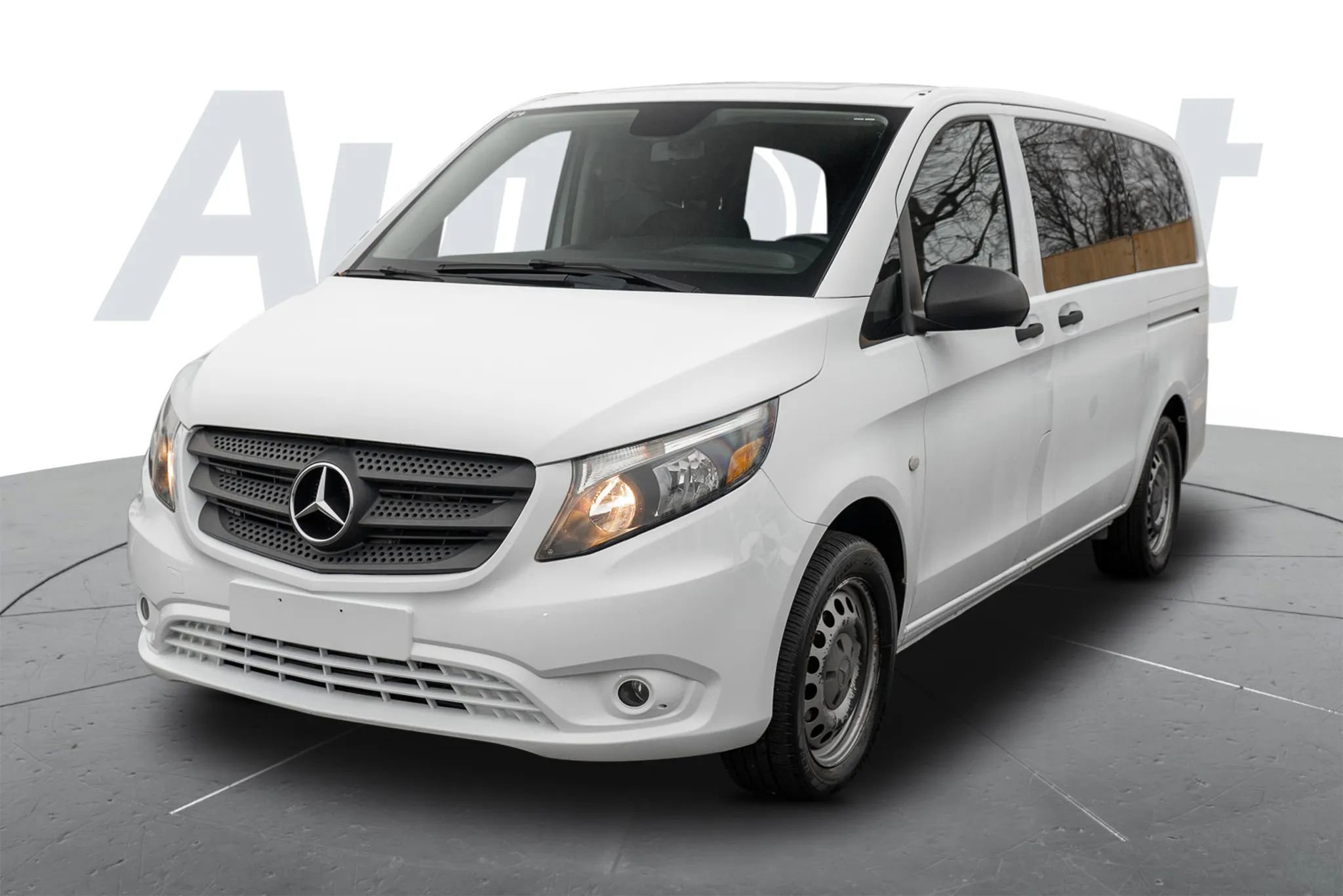 Used 2017 Mercedes-Benz Metris Van 4D image 5