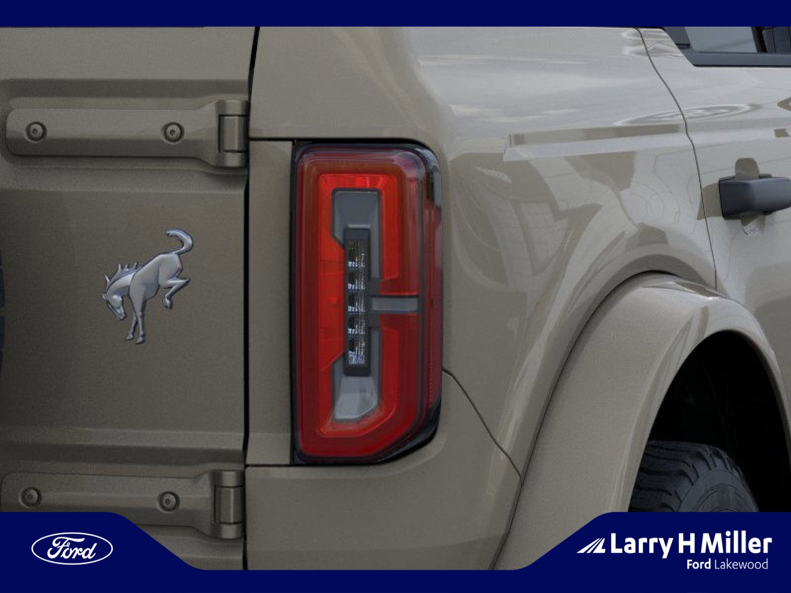 New 2026 Ford Bronco Outer Banks image 23