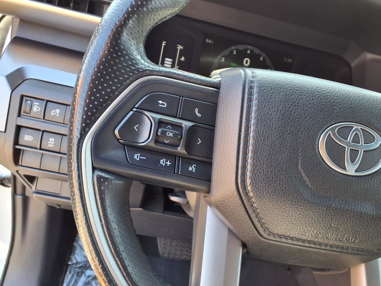 Used 2025 Toyota 4Runner SR5 RWD image 20