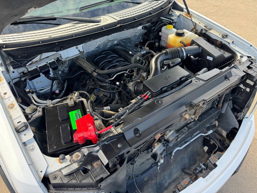 Used 2014 Ford F150 XLT w/ Trailer Tow Package image 23