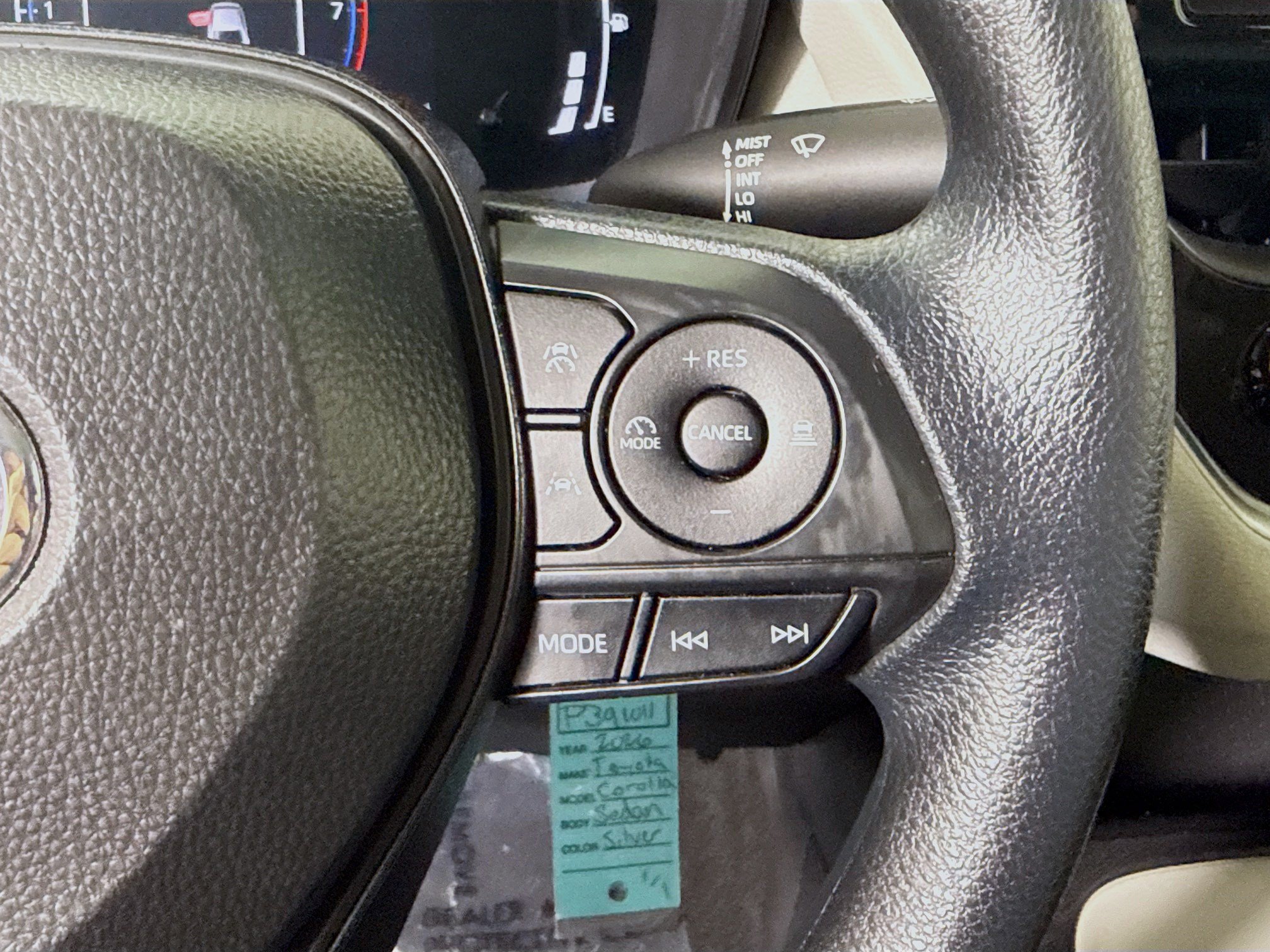 Used 2026 Toyota Corolla LE FWD image 15
