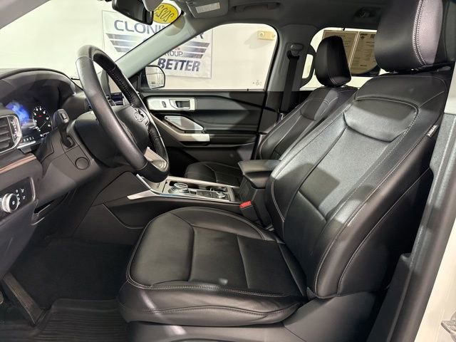 Used 2023 Ford Explorer Limited w/ Limited Technology Package image 22