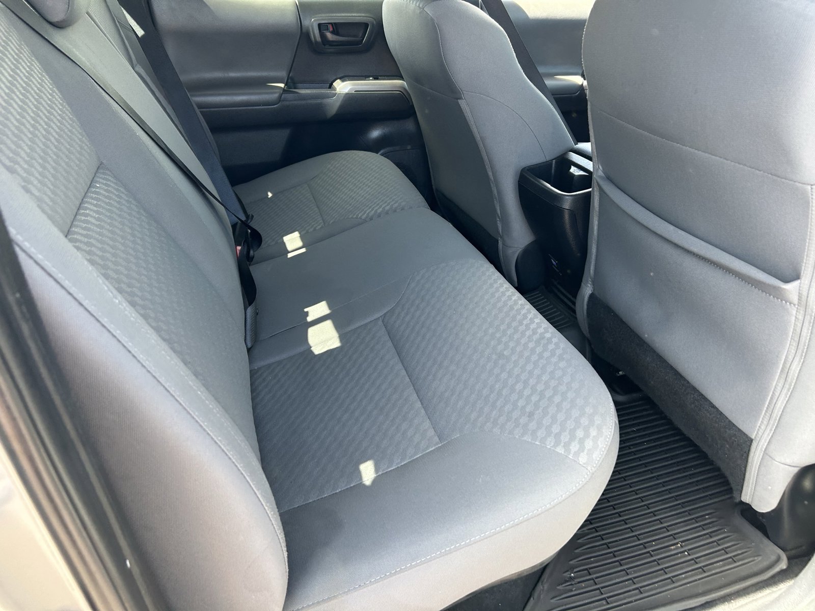 Used 2023 Toyota Tacoma SR5 AWD/4WD image 13