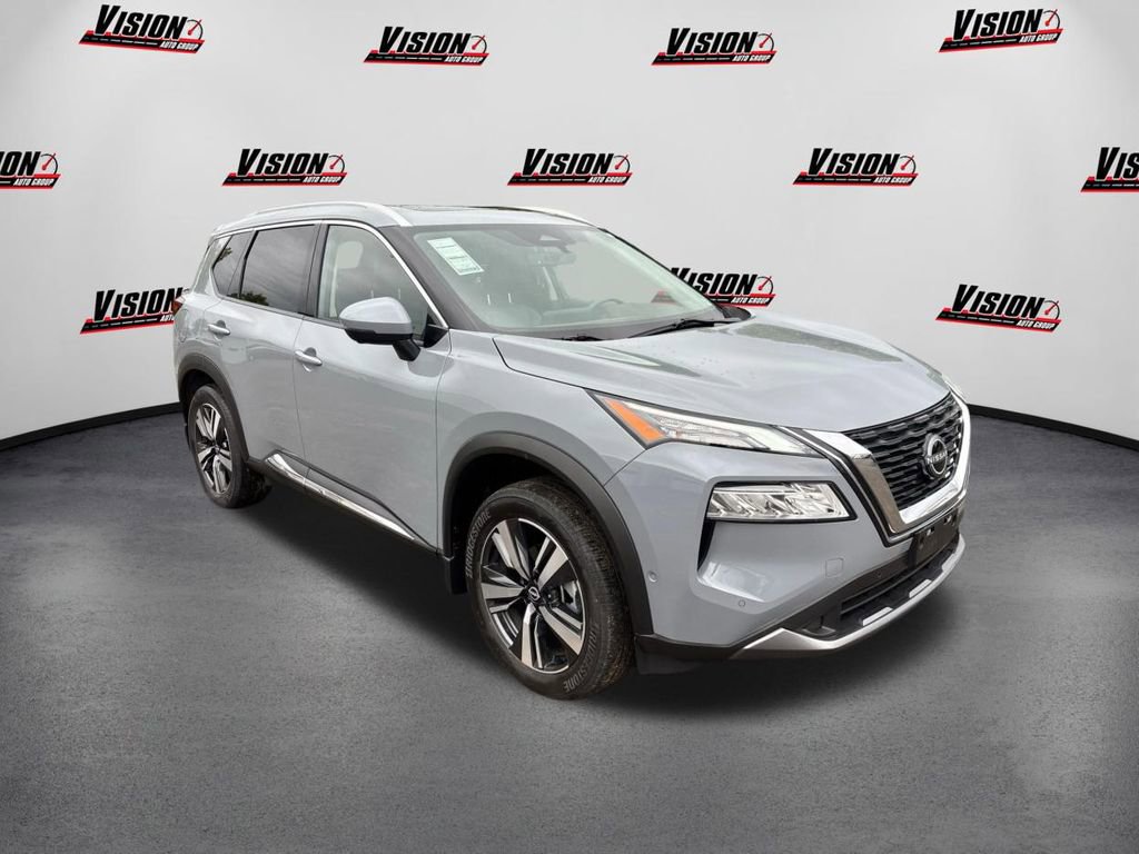 Used 2023 Nissan Rogue SL w/ SL Premium Package image 3