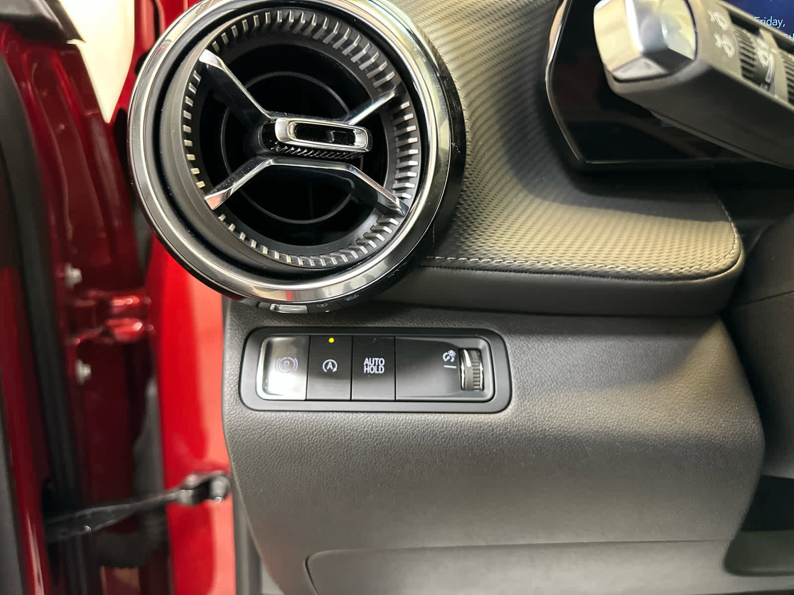 Certified 2025 Chevrolet Equinox LT w/ Convenience Package II image 23