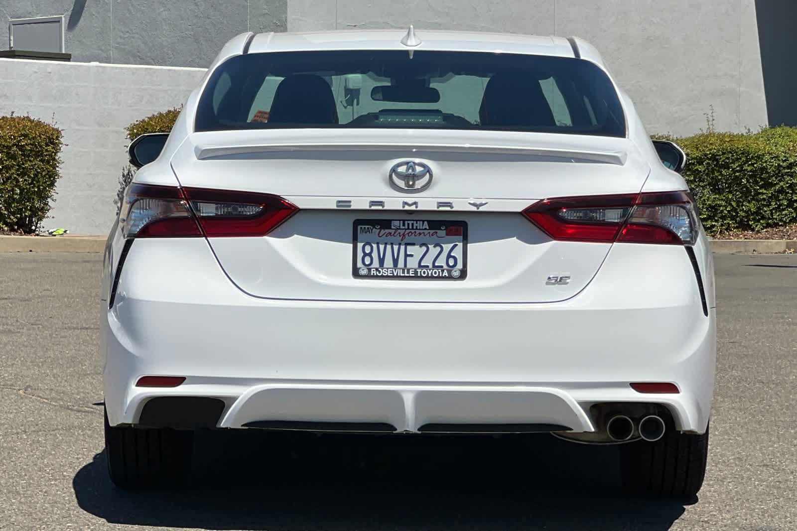 Used 2021 Toyota Camry SE FWD image 8