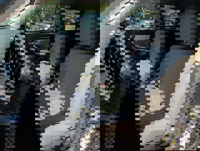 Used 2009 Toyota Matrix image 13