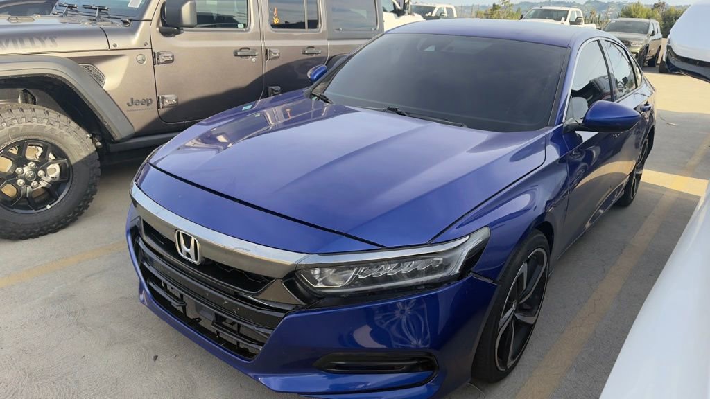 Used 2018 Honda Accord Sport image 3