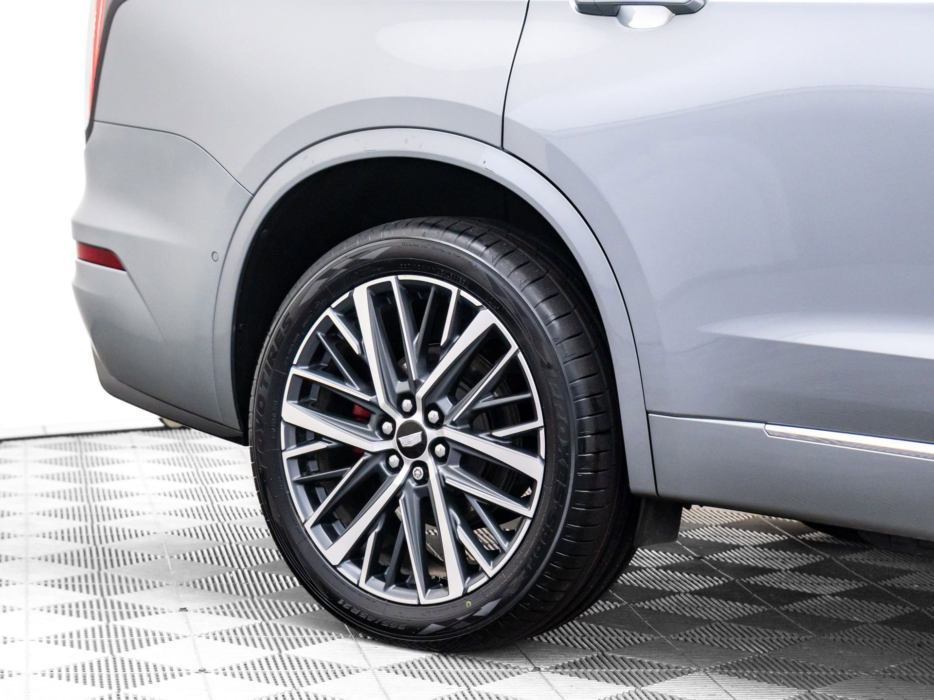 Certified 2024 Cadillac XT6 Sport w/ Technology Package image 37