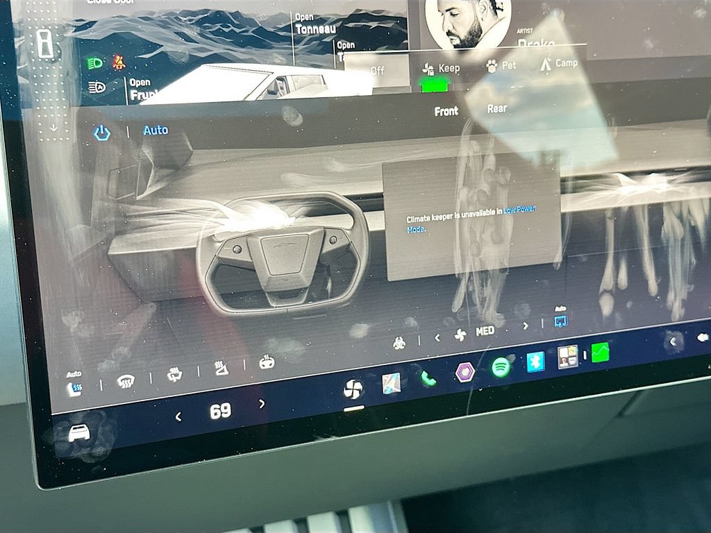 Used 2024 Tesla Cybertruck Cyberbeast AWD/4WD image 17