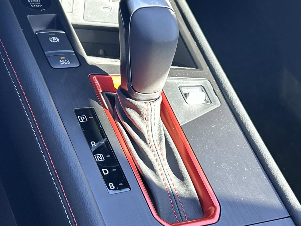 New 2026 Nissan Kicks SR w/ Illumination Package FWD image 30