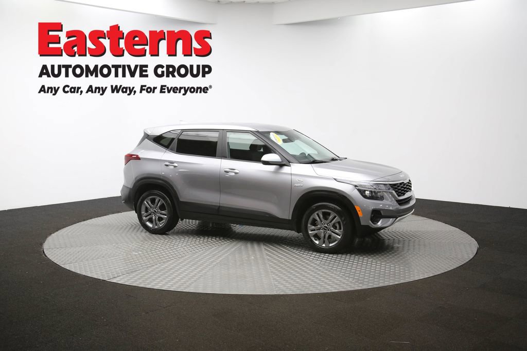 Used 2023 Kia Seltos LX image 51