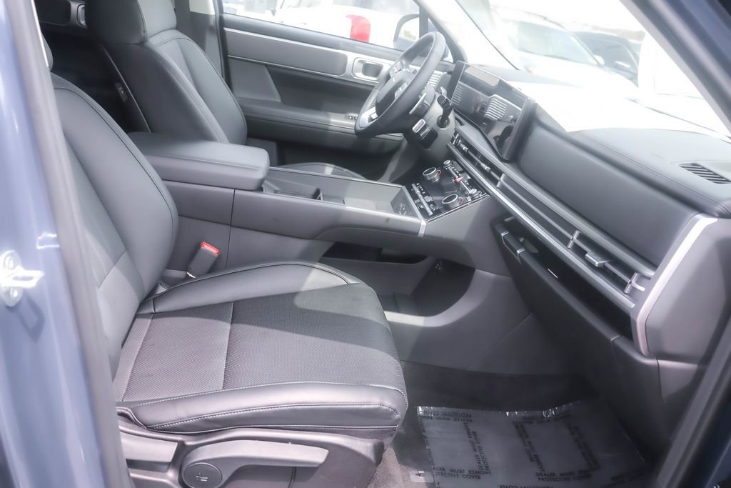 Certified 2026 Hyundai Santa Fe SEL AWD/4WD image 32