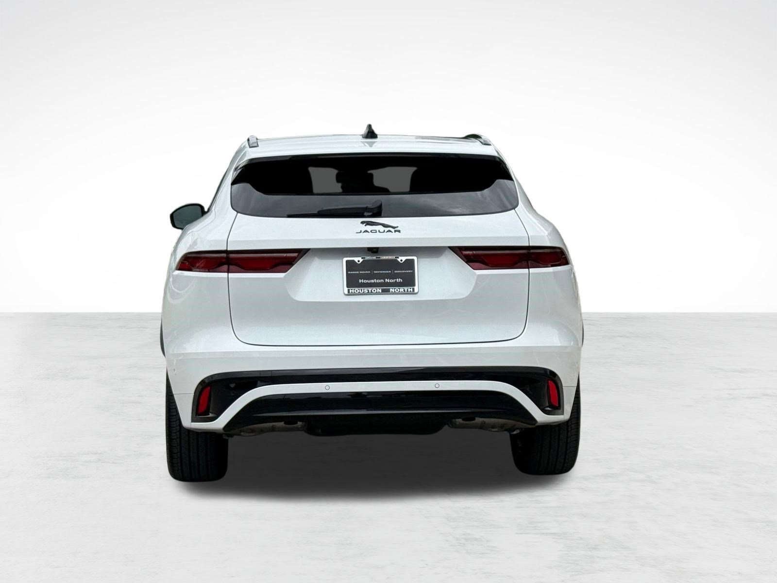 Used 2025 Jaguar F-PACE R-Dynamic S AWD/4WD image 10